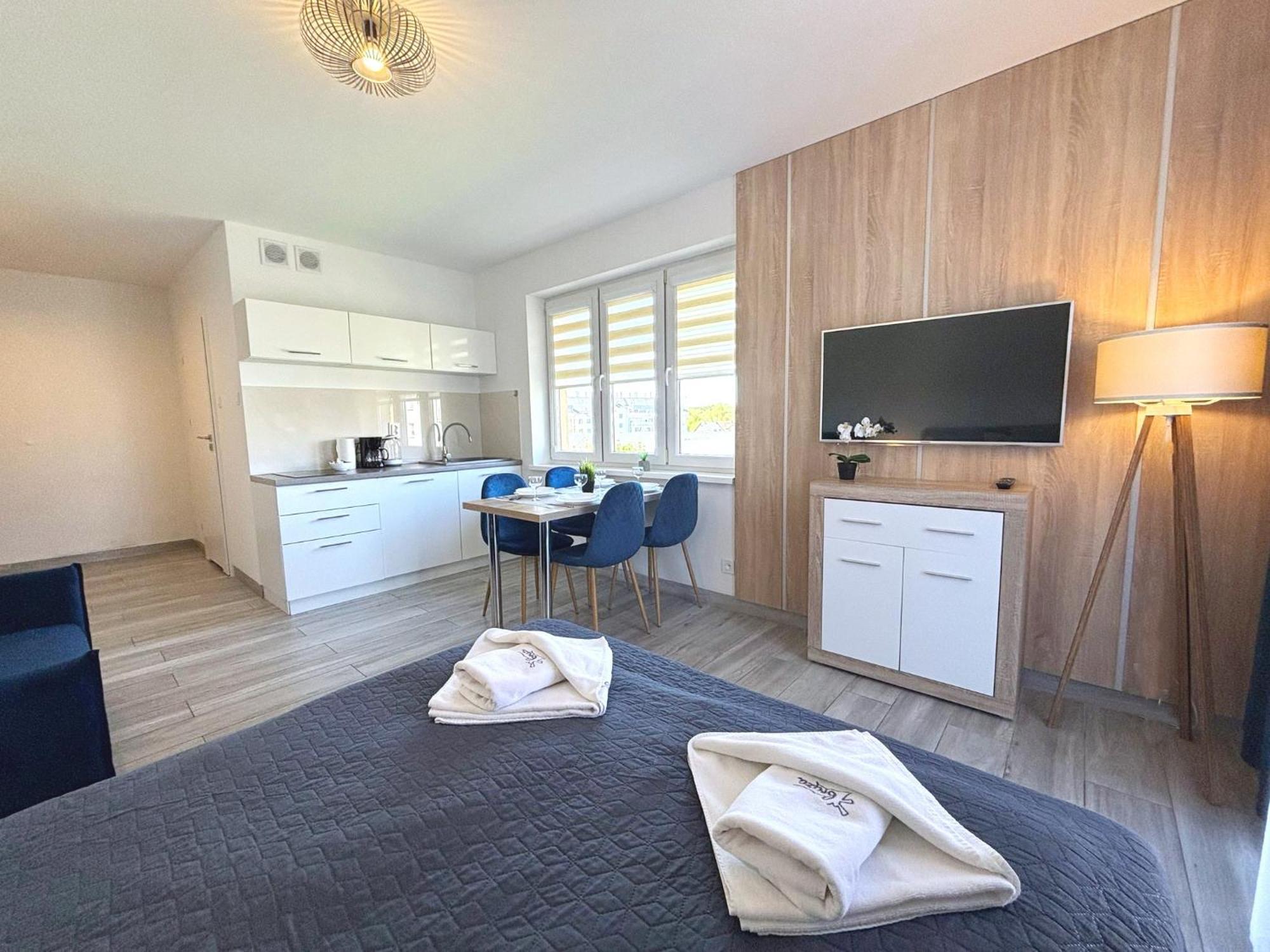 Apartamenty Bryza 슈비노우이스쳬 외부 사진